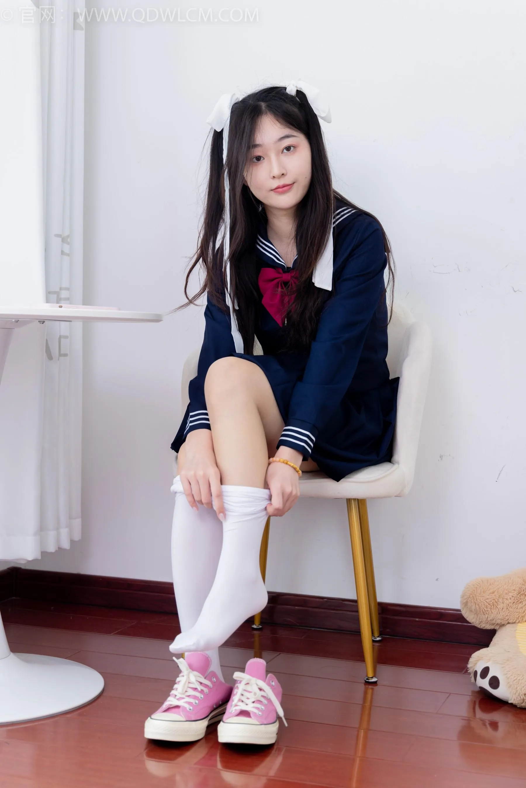 物恋传媒 NO.1544 美兔-学院少女 [151P]插图2